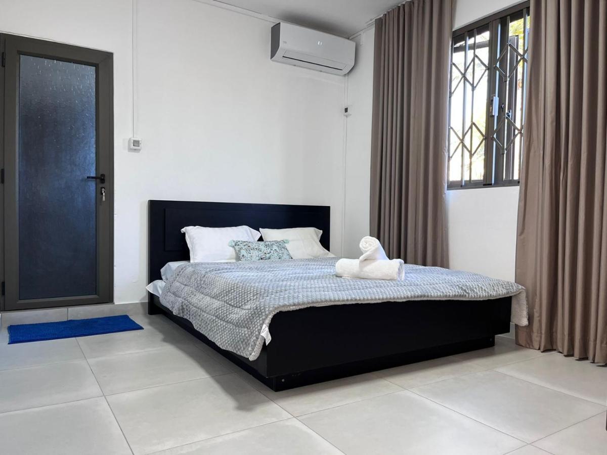 Seasons Break Apartment Pereybere Pereybere Beach Екстериор снимка